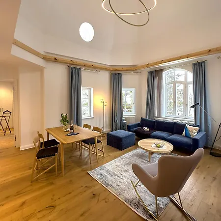 Pineblue Hotel