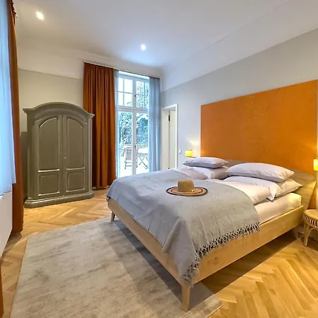 Pineblue Hotell 5*