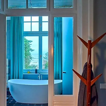 Отель Pineblue 5*